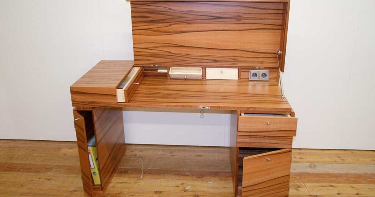 Schreibschrank