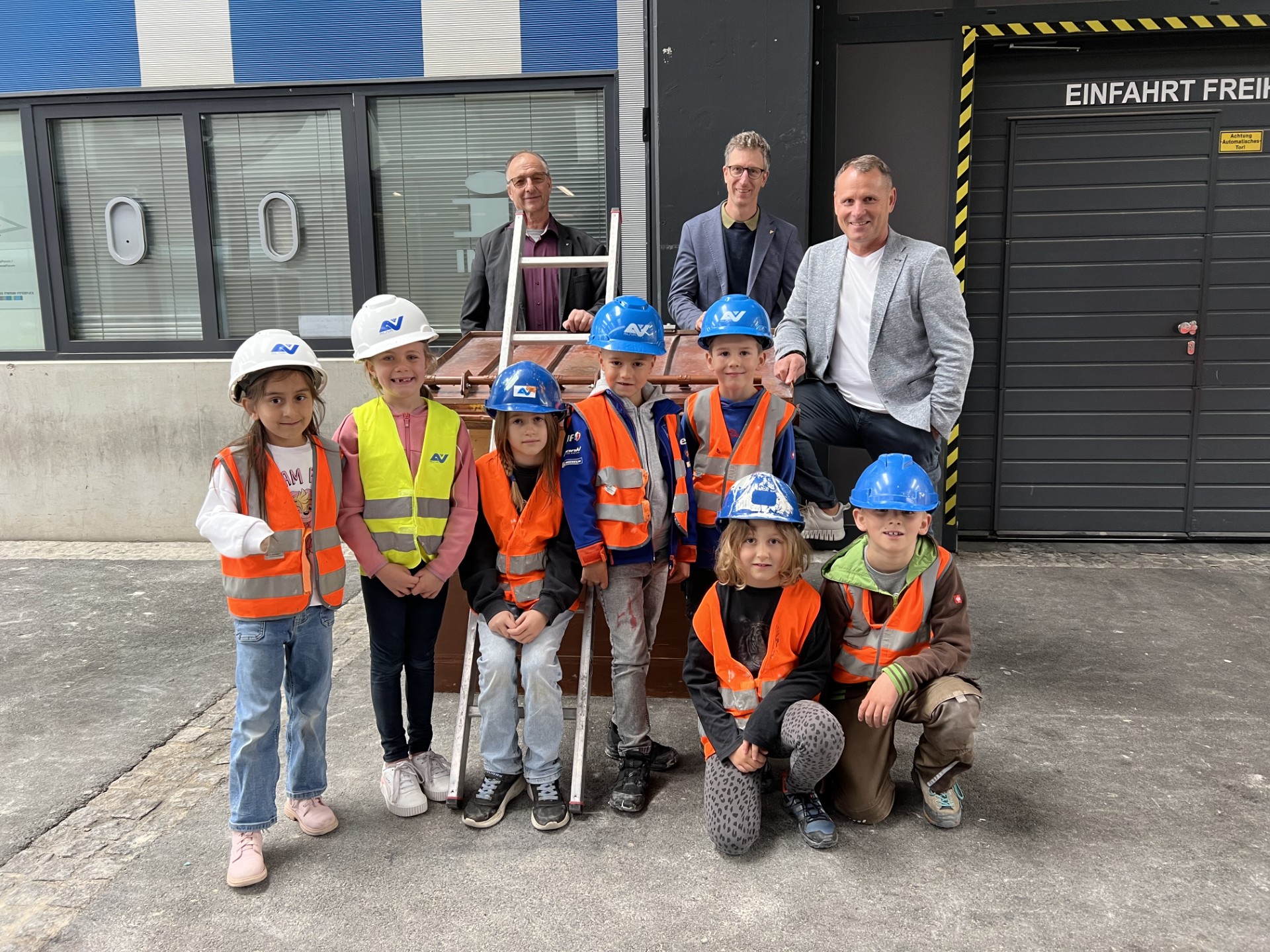"Erlebniswelt Baustelle" bietet Kindern Einblicke in Lehrberufe