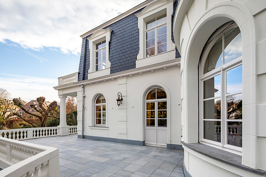 Brüsseler Jugendstil trifft Vakuumisolierglas