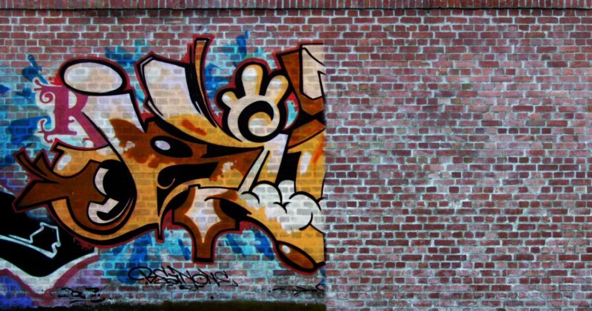 So schützen Sie Ihre Fassade vor Graffiti