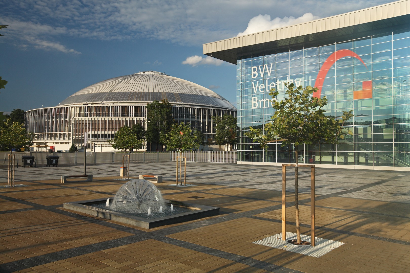 Edelstahl und Maschinenbau