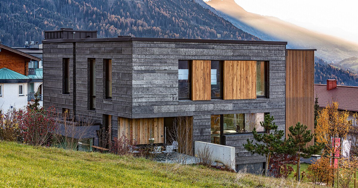 Roofinox investiert in Edelstahlveredler Inox-Color