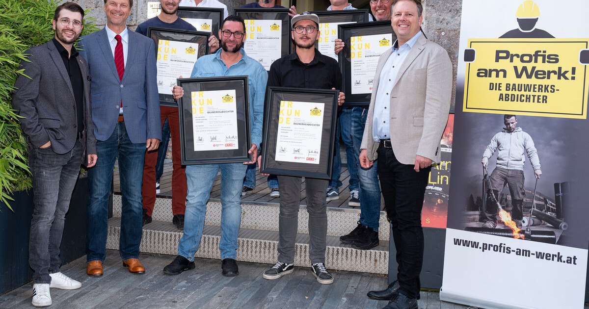 Urkunden für die neuen Bauwerksabdichter