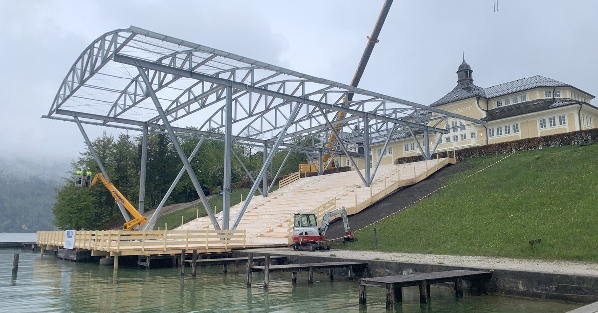 Seebühne mit "Rostfrei-Garantie"