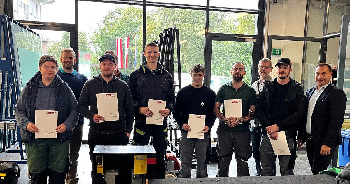 Sechs neue Glasbautechniker in Niederösterreich