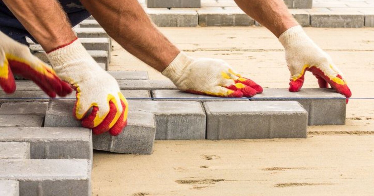 Steine-Keramik: Plus 9,8 Prozent