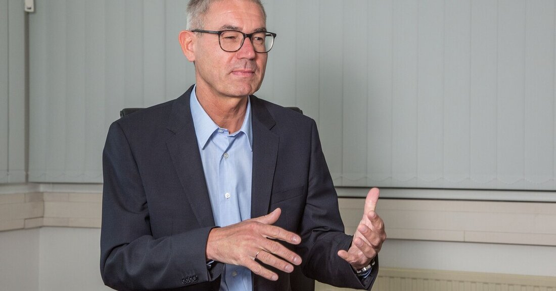 Peter Giffinger, CEO Austria bei Saint-Gobain, findet im Gespräch mit der Bauzeitung „Klare Worte“.