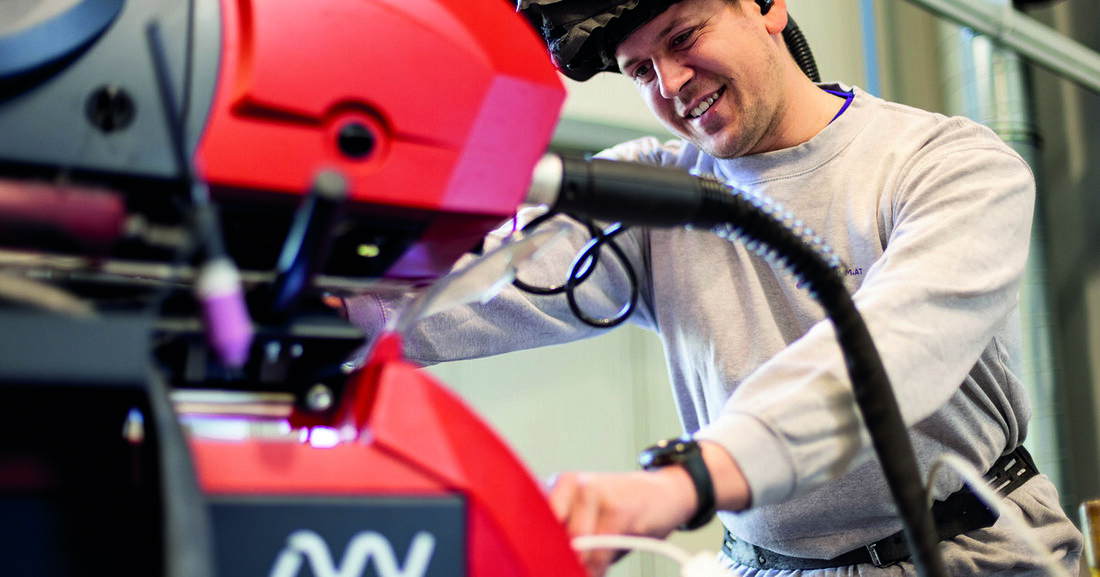 Fronius bietet intelligente, multifunktionale Schweißgeräte für MIG/MAG- sowie WIG-Anwendungen.