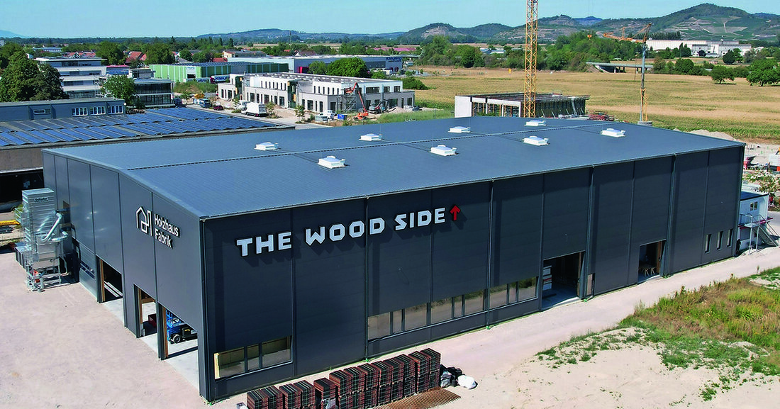 Bei Freiburg in Deutschland entstand in extrem kurzer Zeit eine Produktionshalle der „Holzhaus Fabrik GmbH“ in Holzbauweise