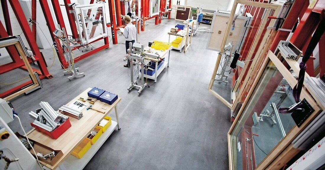 Für ein Hochhausprojekt in Frankfurt hat Roto Aluvision eigens neue Sonderlösungen entwickelt.