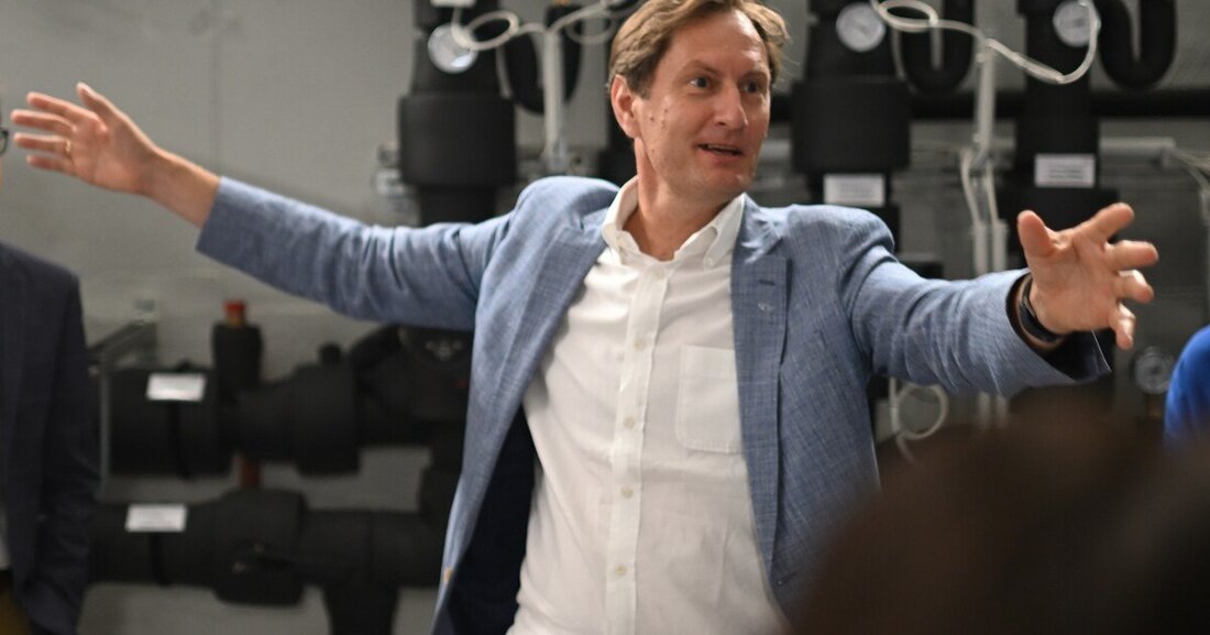 Sebastian Spaun arbeitet seit 25 Jahren in der VÖZ. Er ist die Stimme der Zementindustrie.