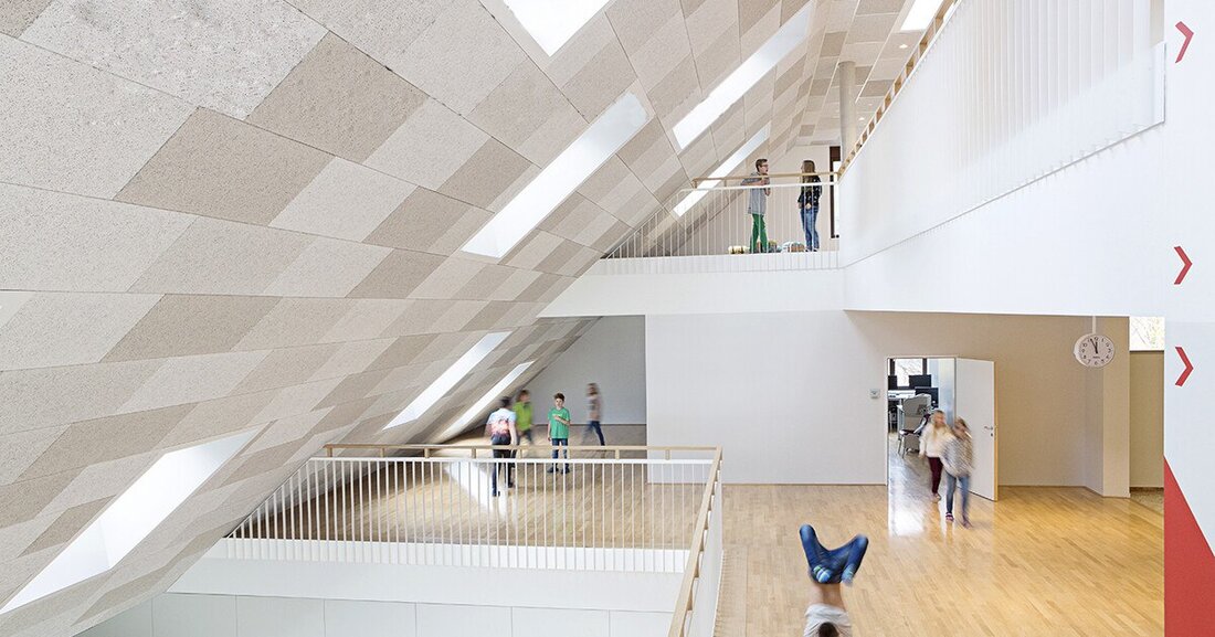 Gemeinsam mit der Architektin Katrin Winkler bietet Velux weitere Tageslicht-Seminare an.