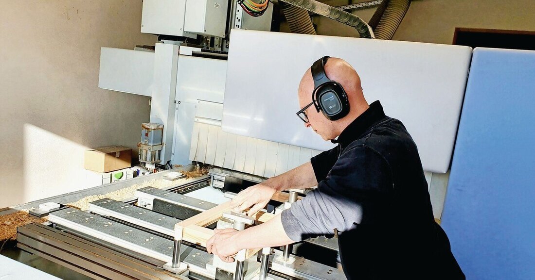 Eine effiziente Software zeigt, wie mit der CNC-Maschine aus der Planung heraus alle Bauteile bekantet werden können.