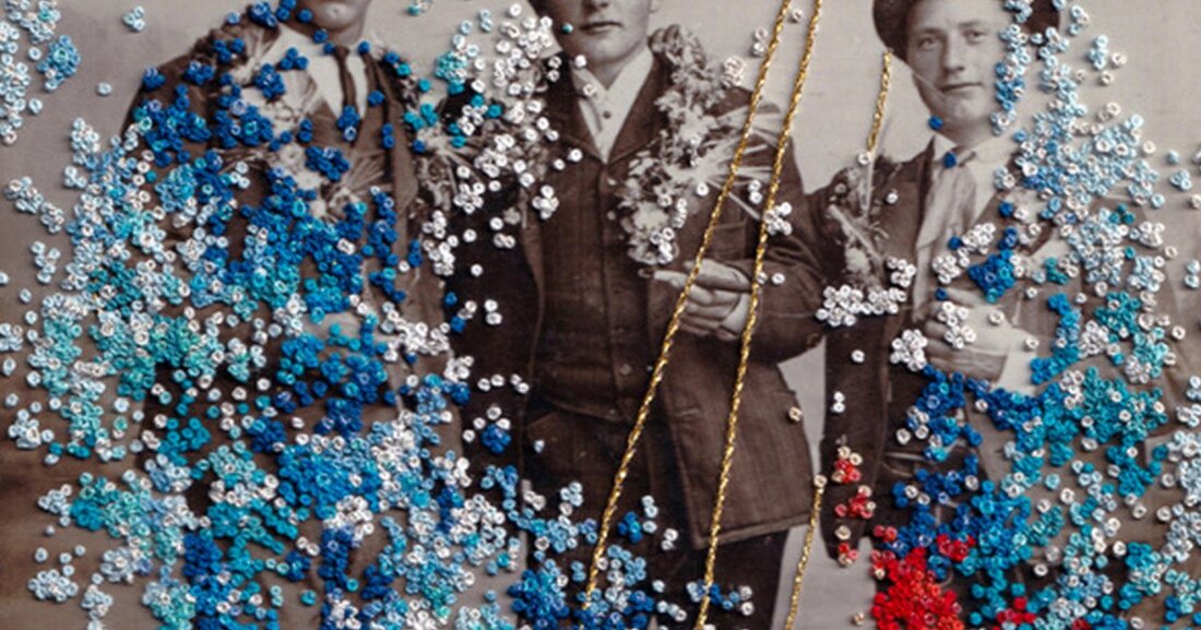 Eine Ausstellung zeigt ab Mitte Mai Fotografien des Salzkammerguts und Salzburgs – zwischen gelebter Tradition und Klischee.