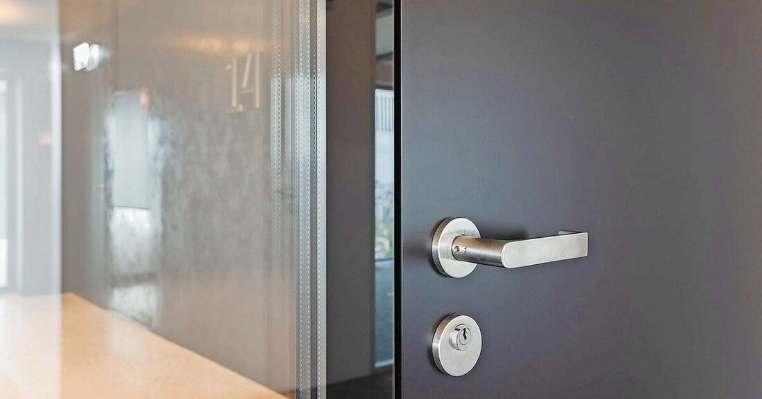 Die aktuellen Beschlagsysteme für Türen und Fenster bieten nicht nur modernes Design, sondern auch viele Funktionen.