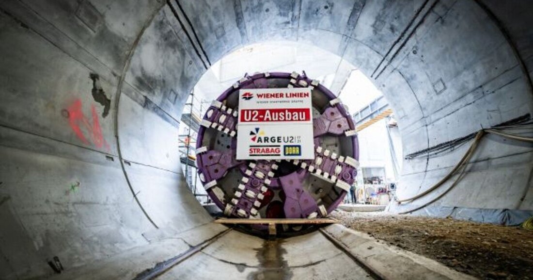 Beim Wiener U-Bahn-Ausbau kommt eine riesige Tunnelvortriebsmaschine zum Einsatz. Ihr Name: Debohra.