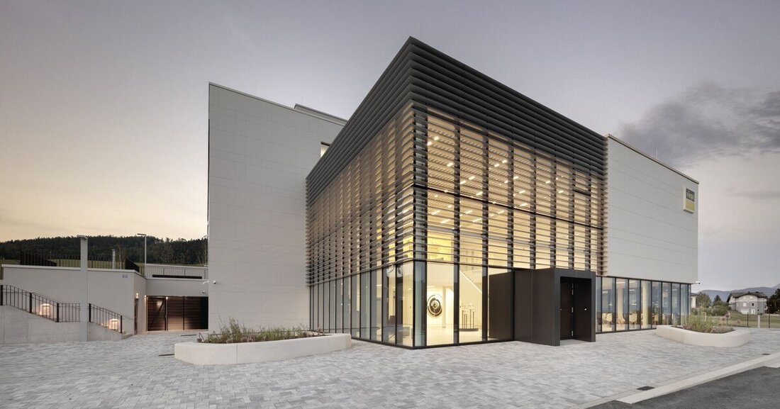 Die Attersee-Niederlassung von Viega steht buchstäblich für die in Stein gemeißelte Partnerschaft mit der SHK-Branche.